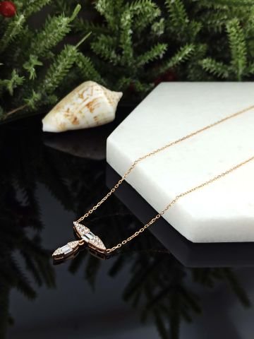 925 Ayar Zirkon Taşlı Gümüş kolye