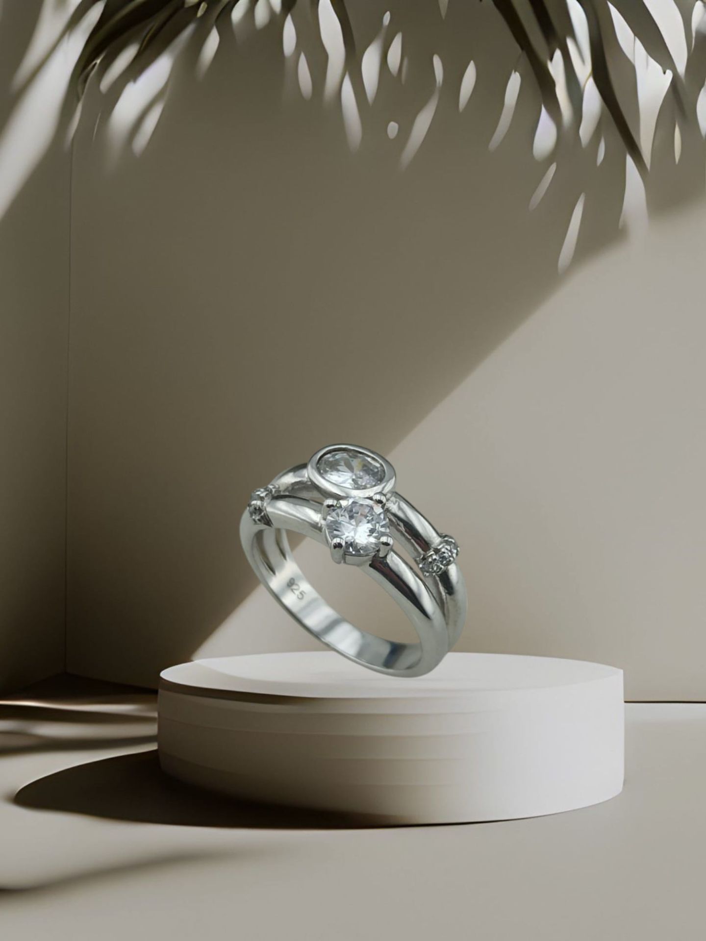 925 Ayar Zirkon Taşlı Gümüş Yüzük