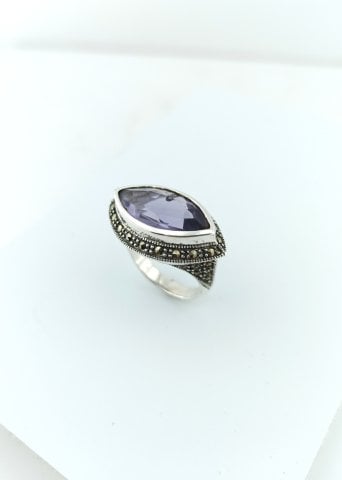 925 Ayar Ametist & Markazit Taşlı Gümüş Yüzük