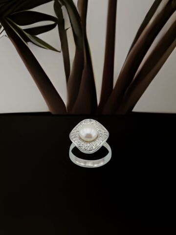 925 Ayar Zirkon Taşlı Gümüş Yüzük