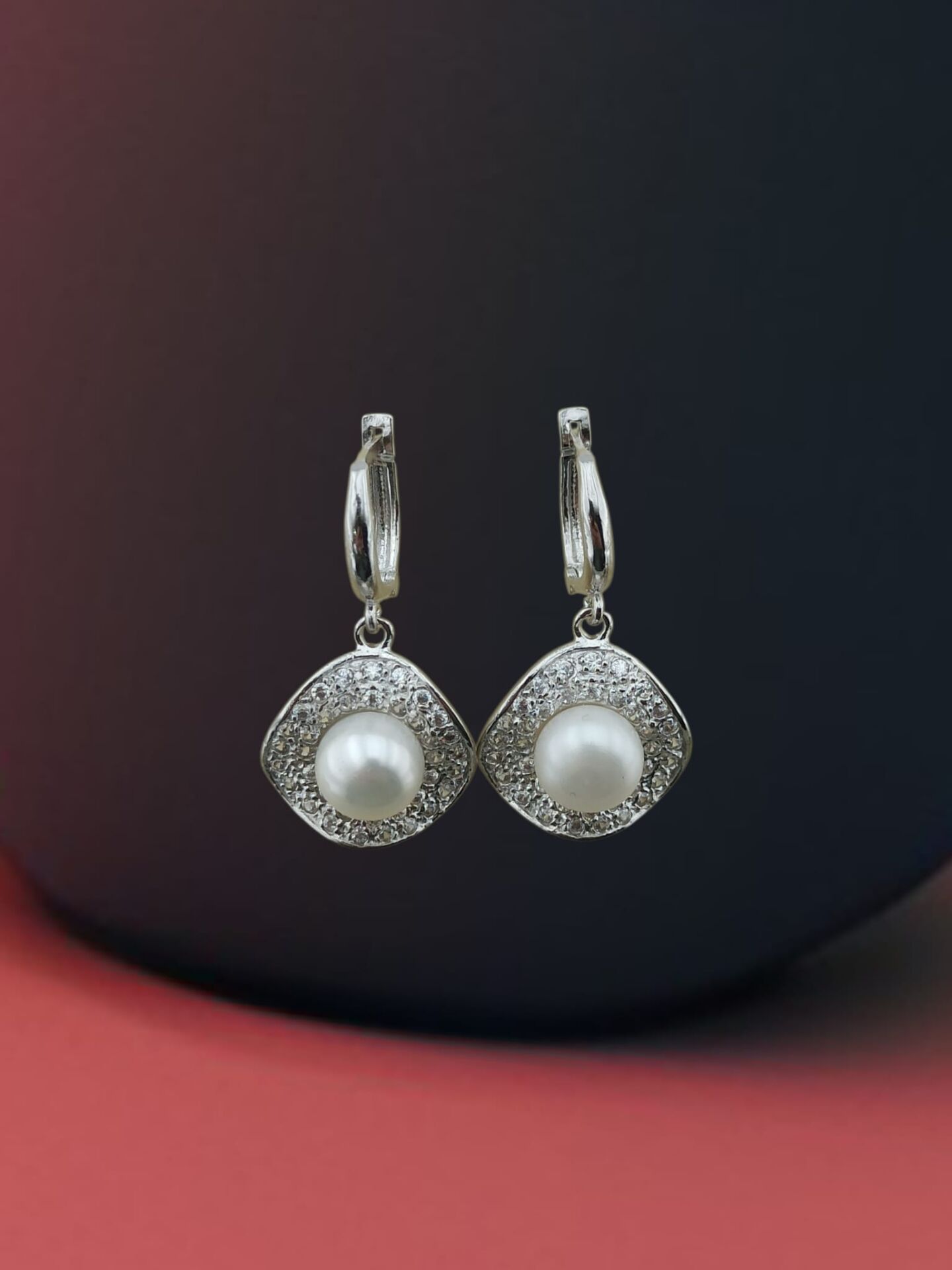 925 Ayar Zirkon Taşlı Gümüş Küpe