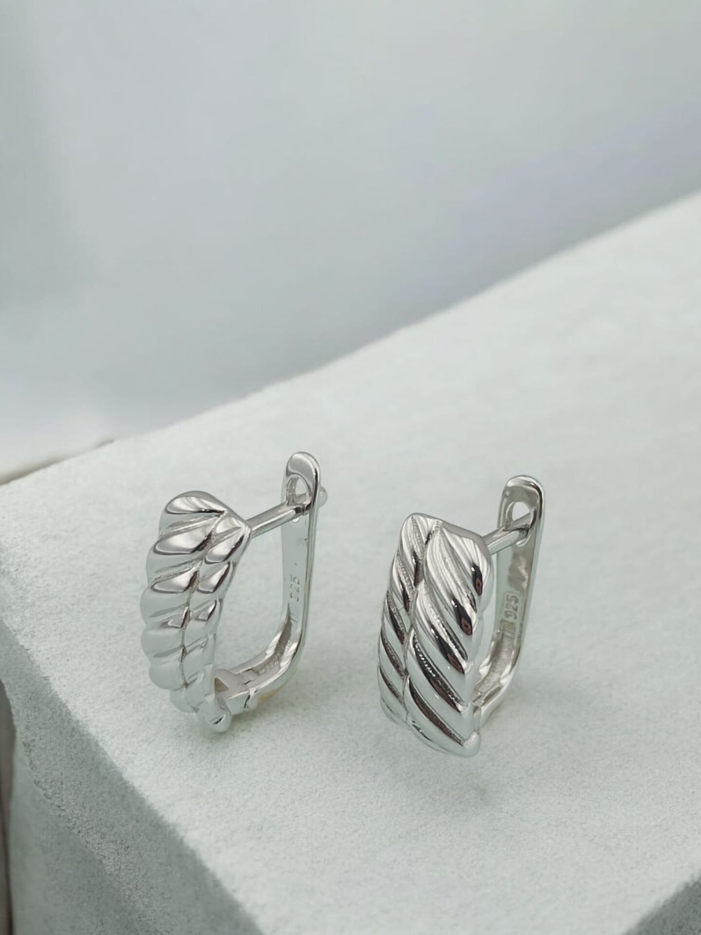 925 Ayar Gümüş Küpe