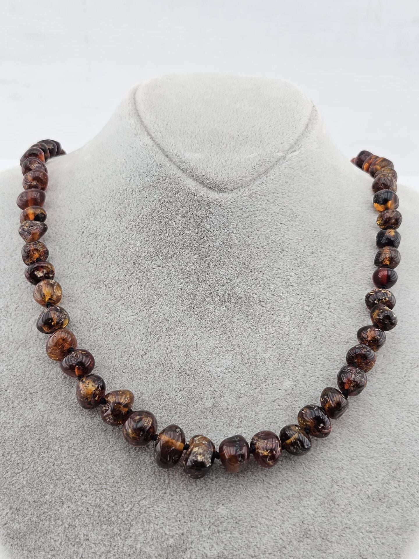 Doğal taşlı kehribar kolye