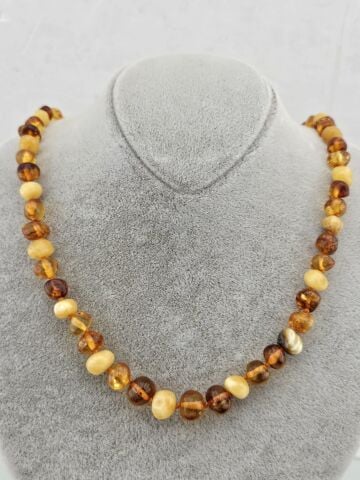 Doğal taşlı kehribar kolye