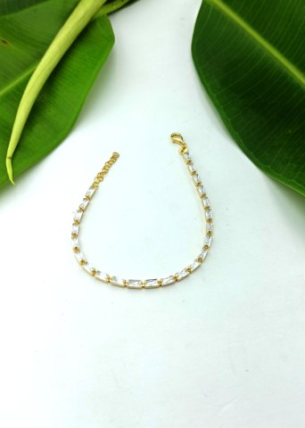 925 Ayar Baget Kesim Zirkon Taşlı Gümüş Bileklik