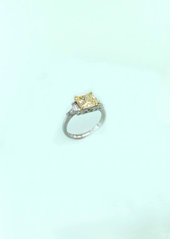 925 Ayar Zirkon Taşlı Gümüş Yüzük