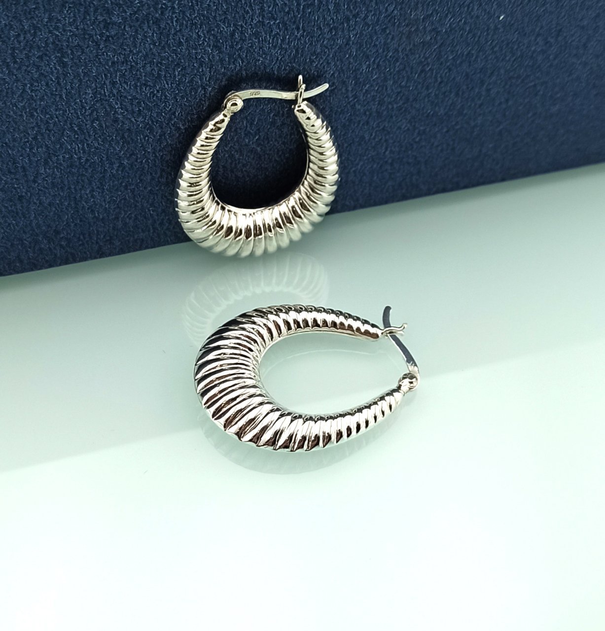 925 Ayar Gümüş Küpe