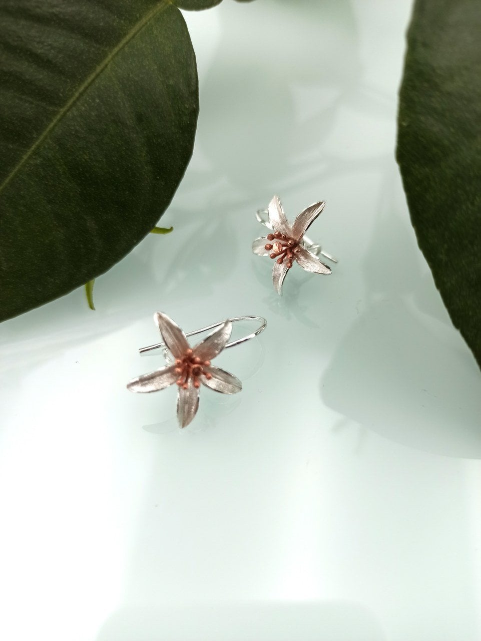 925 Ayar Mengiçli Portakal Çiçeği Gümüş Küpe