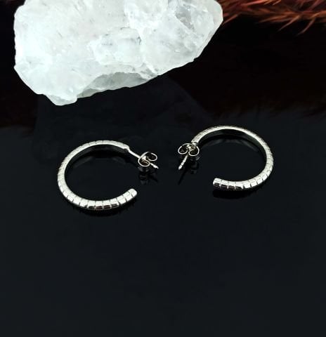 925 Ayar Gümüş Küpe