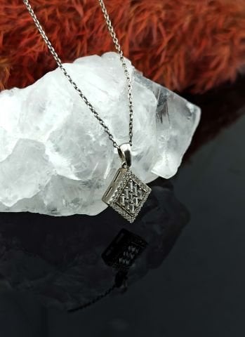 925 Ayar Gümüş Kolye