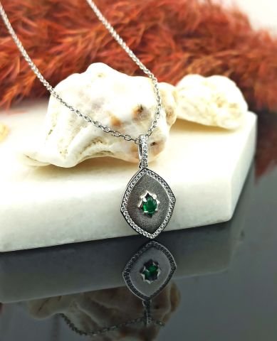 925 Ayar Zirkon Taşlı Gümüş Kolye