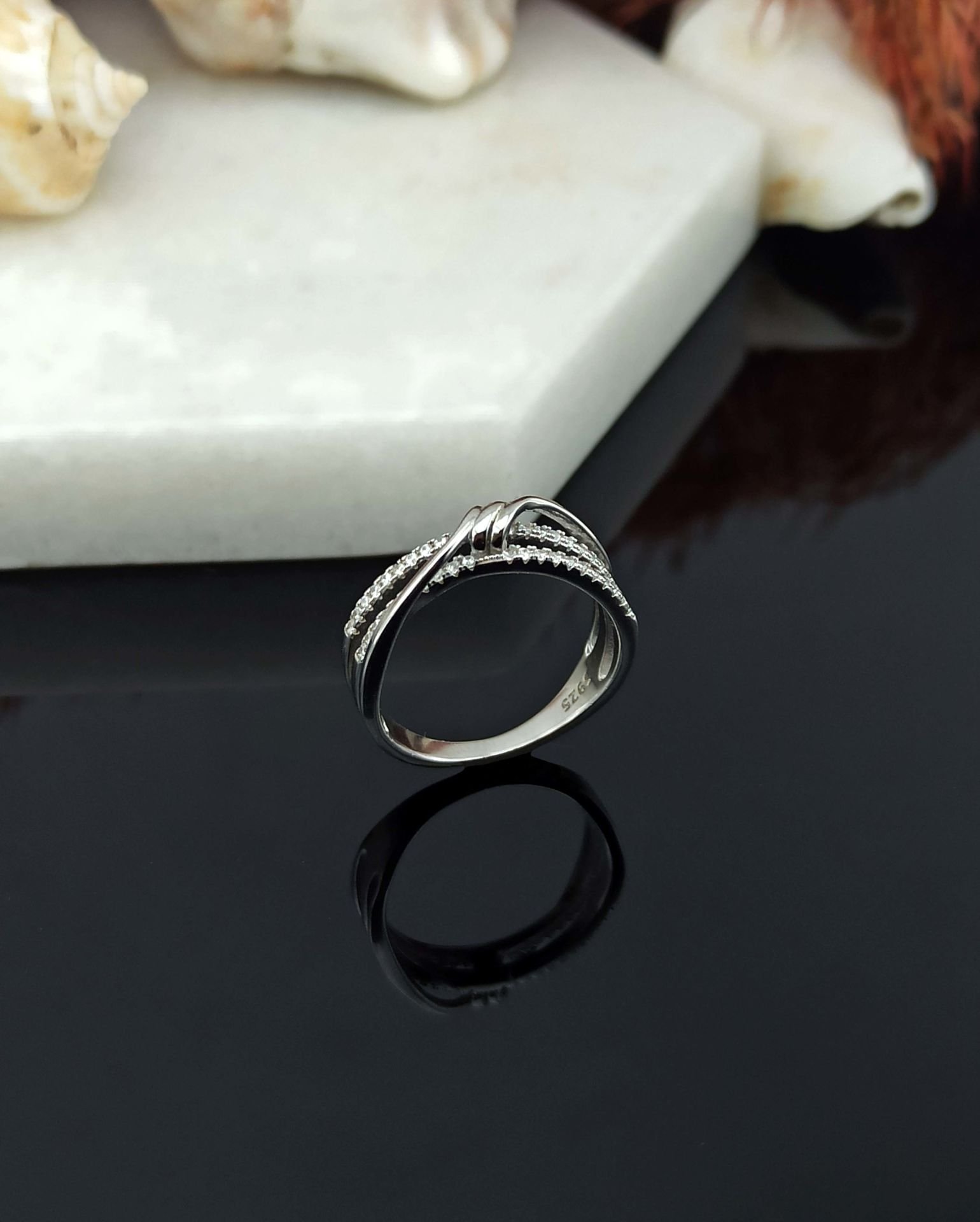 925 Ayar Zirkon Taşlı Gümüş Yüzük