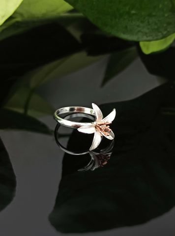 925 Ayar Mat Portakal Çiçeği Gümüş Yüzük