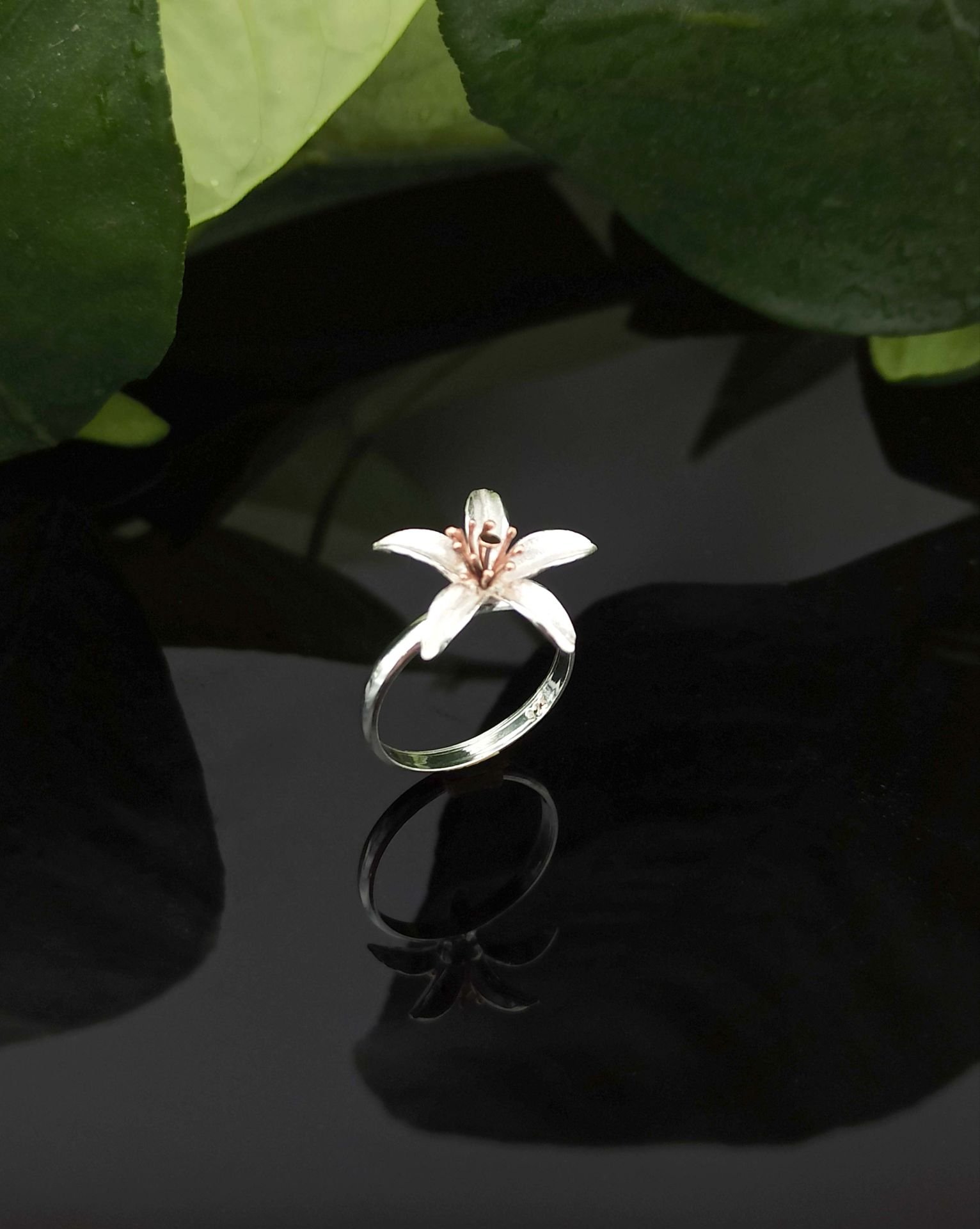 925 Ayar Mat Portakal Çiçeği Gümüş Yüzük